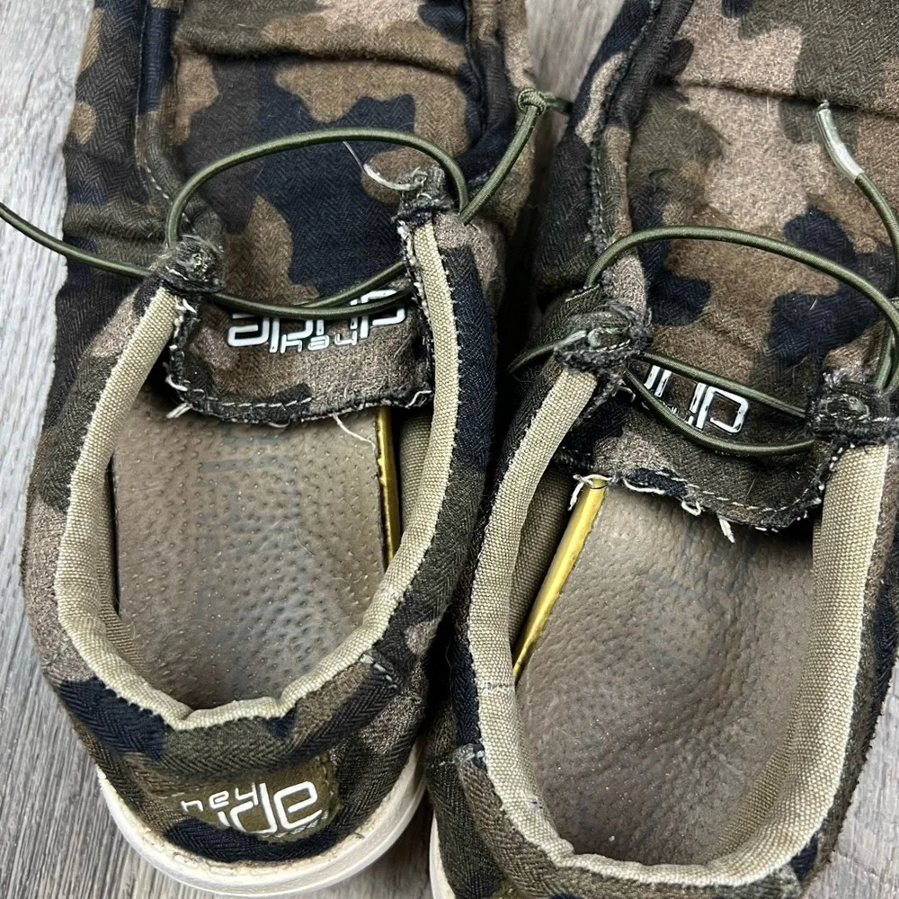 Hey Dude‎ Kids Camo Shoes